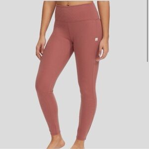 Vuori Women's Leggings in Dusty Rose